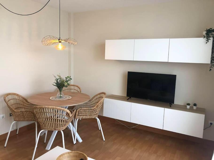 Апартаменти New Loft Seaview Port Камбрілс Екстер'єр фото