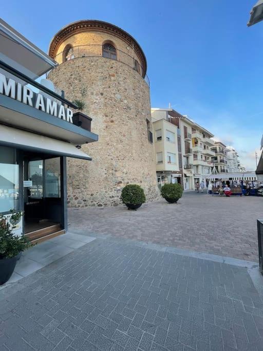 Апартаменти New Loft Seaview Port Камбрілс Екстер'єр фото